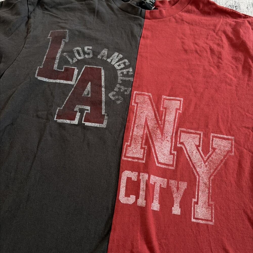 Forever 21 Los Angeles New York City Womens Medium T-Shirt Tee Shirt LA NYC - Picture 2 of 6
